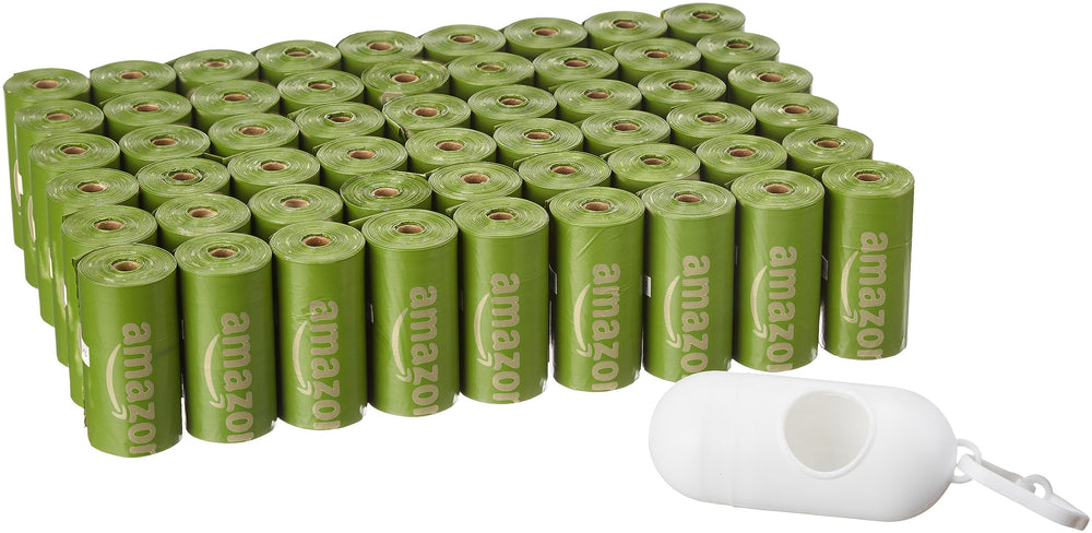 Amazon Basics bolsas para caca de perro con dispensador facilita recogida durante paseos.