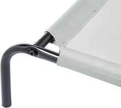 Amazon Basics cama perro elevada dimensiones 60x37x9 pulgadas para espacios amplios.