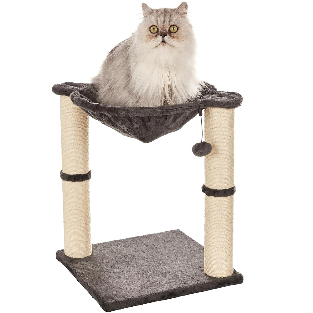Amazon Basics torre para gatos gris, ideal para trepar y descansar.