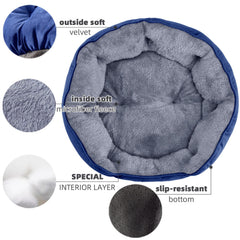 Cama Asvin para gatos en azul, ideal para descanso cómodo en interiores.