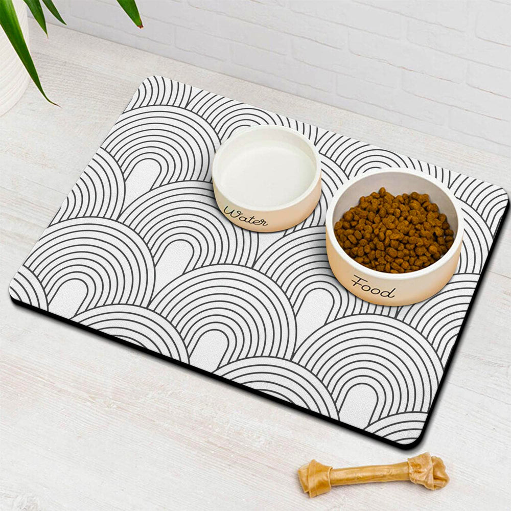 Almohadilla absorbente de Ayiashiab para comida de mascotas, mantiene área limpia y seca.