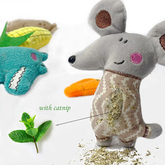 AZOFFYIU Juguete con hierba gatera: peluche suave y aroma atractivo para gatos