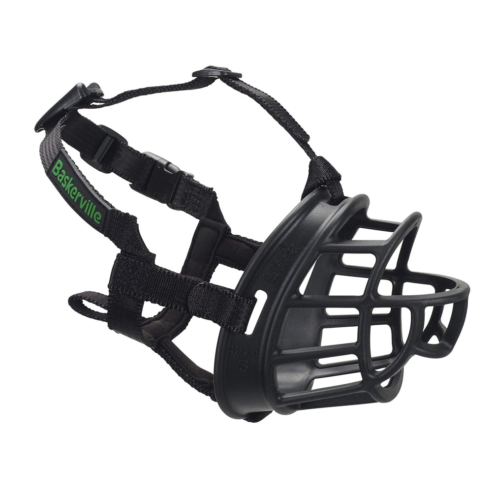 Baskerville Ultra Muzzle muestra ajuste personalizado para diferentes hocicos, ideal para paseos diarios.