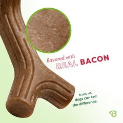 Benebone Bacon Stick: sabor a tocino real para estimular el juego y la masticación.