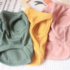 Camiseta para perro BIECWIAY color verde, ideal para climas cálidos y juego.
