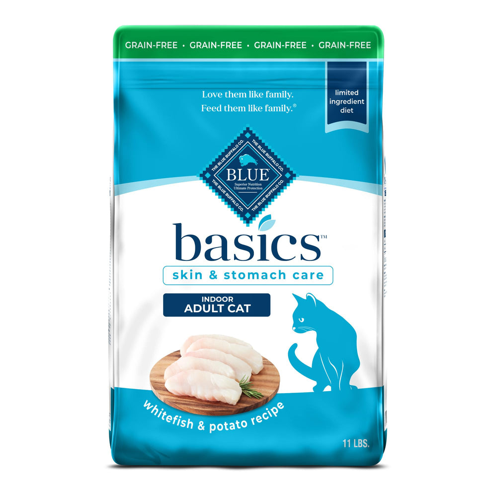 Blue Buffalo Basics: pescado como primer ingrediente para gatos adultos.