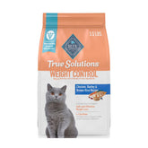 Blue Buffalo True Solutions croquetas granulado para control de peso en gatos adultos.