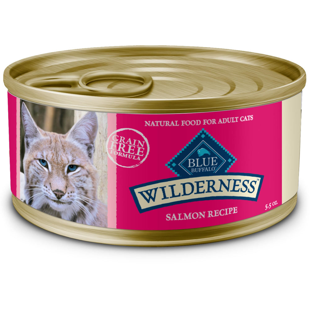 Blue Buffalo Wilderness salmón paté en lata para gatos adultos con energía