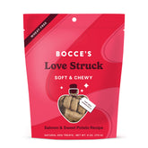 Golosina en forma de corazón de Bocce's Bakery para perros, con ingredientes reales.