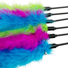 CATENEED materiales plumas y plástico ligeros para manejo cómodo.