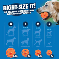 Pelota aireada flota en agua, ideal para juegos en piscina.