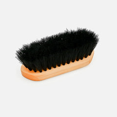 Empuñadura de madera natural de Cooncicy para un agarre cómodo.