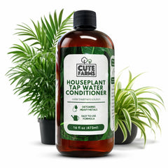 Acondicionador de agua Cute Farms en botella para plantas, favorece raíces sanas.