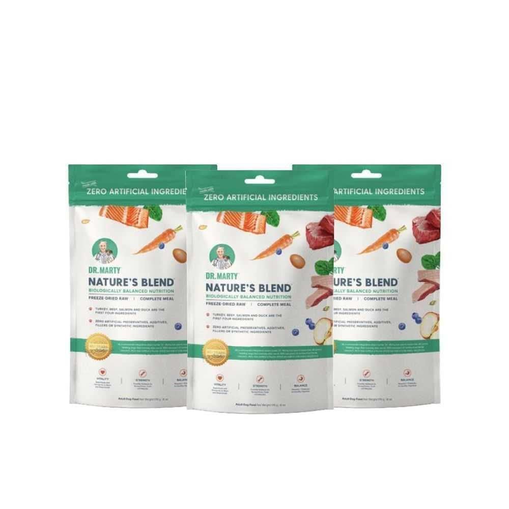 Dr. Marty Nature's Blend, bolsa deshidratada para perros adultos, nutrición equilibrada.