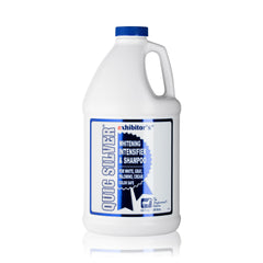 exhibitors Quic Silver champú color‑intensificante para manto reluciente.