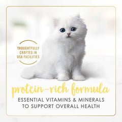 Purina Fancy Feast Tender Salmon ingredientes reales, plato saludable para gatitos curiosos