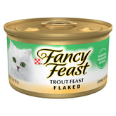 Fancy Feast trucha desmenuzada en lata de 3 oz, textura suave y apetitosa.