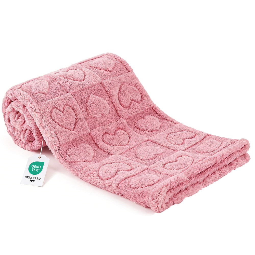 Manta gogobunny para mascotas en rosa ideal para abrazos en casa.