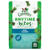 Greenies Anytime Bites primer plano de bocaditos pequeños para entrenamiento diario.