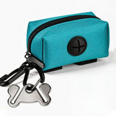 Hilihali dispensador de bolsas para perro con cierre cremallera, ideal para paseos limpios.