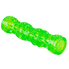 Hyper Pet DuraSqueaks bola flotante ideal para juegos en piscina o playa.