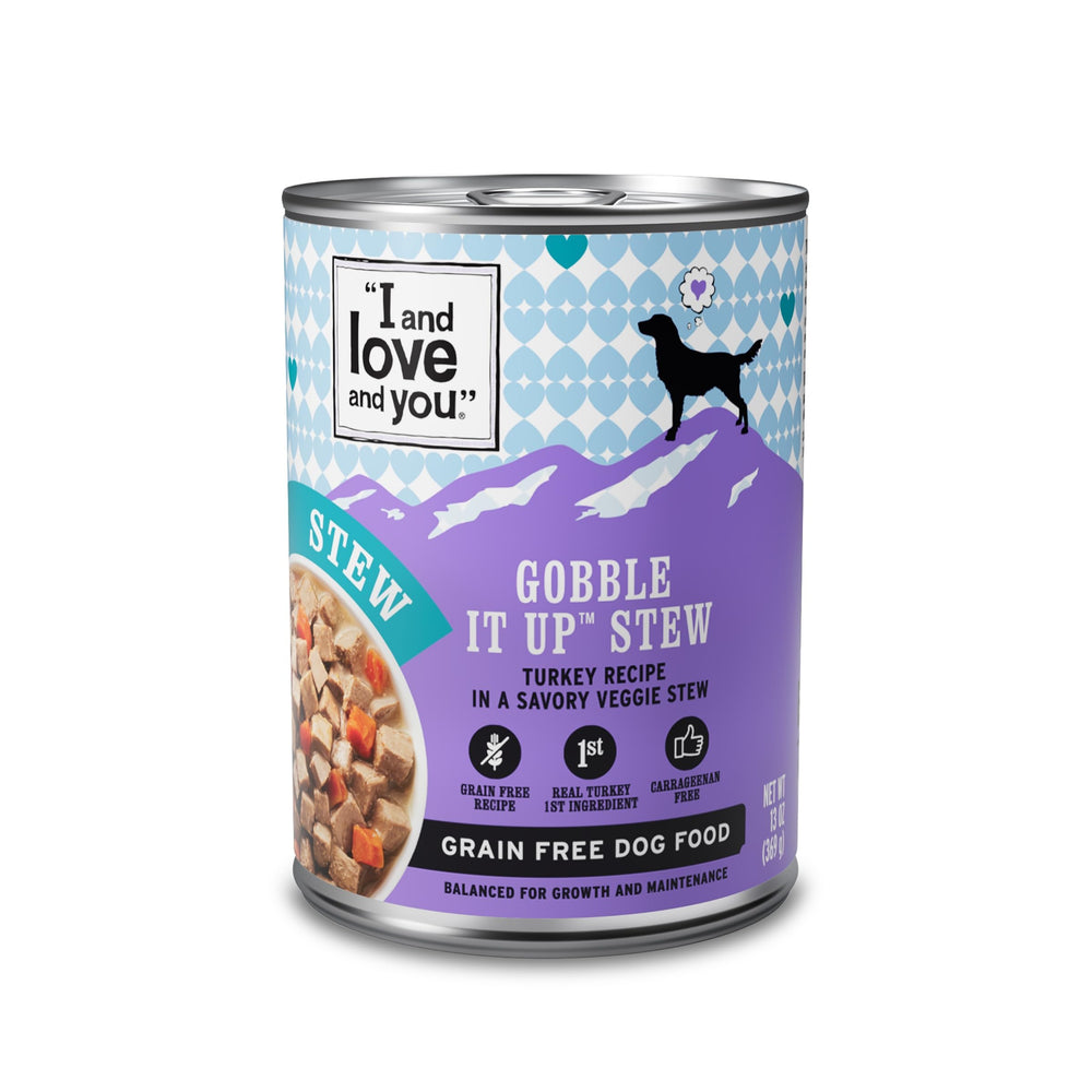 Gobble It Up Stew de I AND LOVE AND YOU, trozos de pavo tiernos en guiso sabroso.