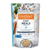 Instinct comida de gato liofilizada con abadejo como ingrediente principal.
