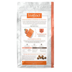 Instinct salmon real: primer plano del salmon para proteina limpia