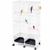 La jaula JTACHIONG para aves grandes con ruedas facilita moverla y acomodar espacios.