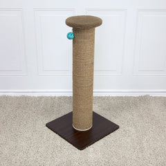 Kitty City base ancha estable para rascar con seguridad.