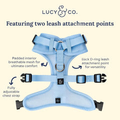 Lucy & Co. arnés denim sin tirones, detalle de ajuste cuello, comodidad adaptativa.