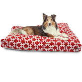 Cama Majestic Pet Links Rectangular Grande para Perro, color rojo, uso interior y exterior.