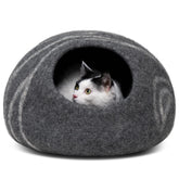 Cueva para gato Meowfia gris oscuro, refugio cálido para dormir.