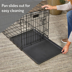 Crate Pan de inyección moldeada de MidWest Homes for Pets para mayor durabilidad.