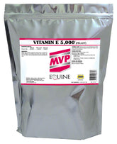 MVP Vitamina E 5000 en pellets, envase práctico para la dosis diaria del caballo.