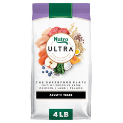 Nutro Ultra para perros adultos con pollo, promueve energía diaria y pelaje sano.