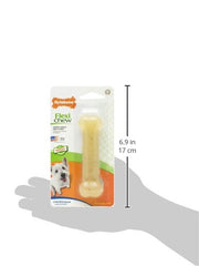 Nylabone Original Sabor Pollo Infundido, sabor constante durante el juego.