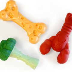 Nylabone Power Chew: tres juguetes con formas divertidas para masticadores intensos.