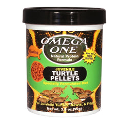 Omega One gránulos tortuga juvenil 3mm flotantes, promueven crecimiento y desarrollo suave del caparazón.