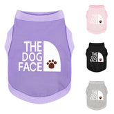 Paiaite camisita canina con estampado cara del perro morado, estilo distintivo para paseos.