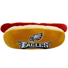 Detalle bordado del logo Eagles de Pets First, realce visual.