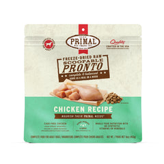 Primal Pronto Mini Nuggets pollo en cuenco, comida sabrosa y completa para perros.