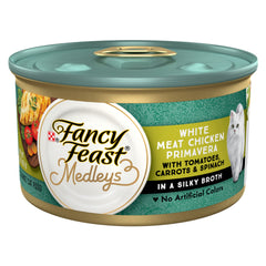 Purina Fancy Feast Medleys: lata de pollo con tomates y espinacas, ideal para variedad diaria.