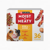 Purina Moist & Meaty Rise and Shine con tocino y huevo, textura suave lista para servir.