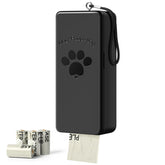 Dispensador qeerable de bolsas para excrementos de perro montado en la pared, práctico y limpio.
