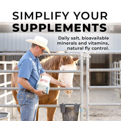 REDMOND Daily Red, caballos bebiendo agua, mejora la hidratación.