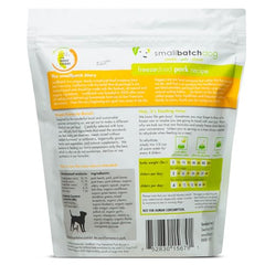 Smallbatch Pets ingredientes de cerdo: corazones, higados y huesos, fuente de proteína.