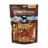SmartBones palos envueltos de pollo, sabrosos y fáciles de masticar para perros.