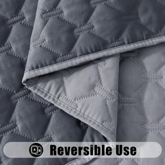 Manta Smiry reversible con dos estilos para cambiar el aspecto.