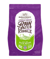 Stella & Chewy's croquettes enrobees crues au canard, appétentes pour chats difficiles.